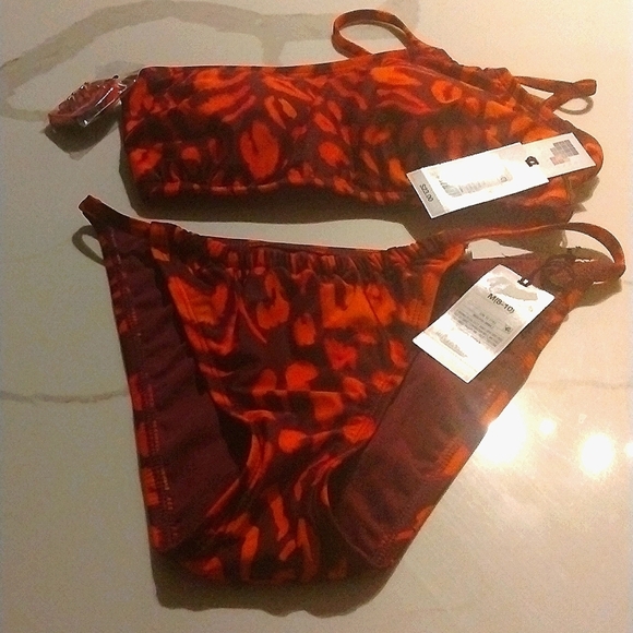 Shade & Shore M (8-10) One Shoulder Top and Cheeky Bikini Bottom orange/burgundy - Picture 3 of 6